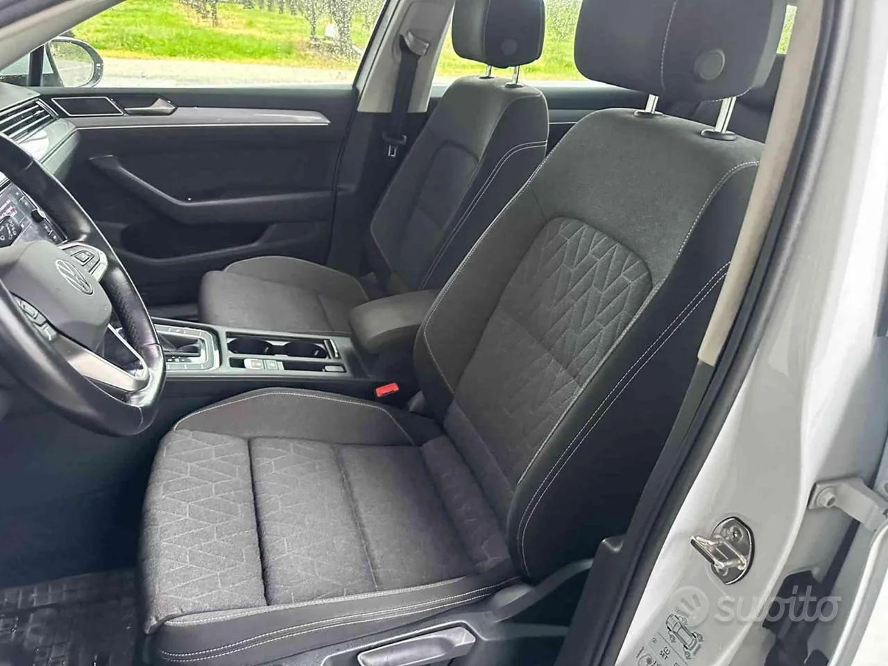 Volkswagen Passat 2023 photo 5