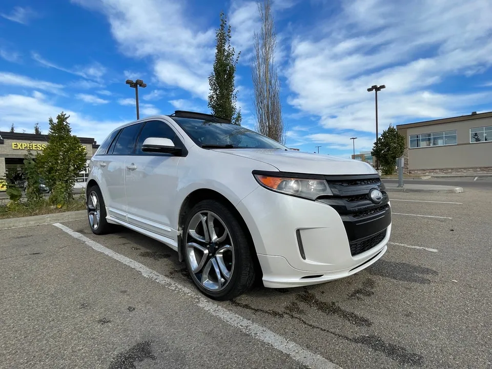 Ford Edge 2013 photo 2
