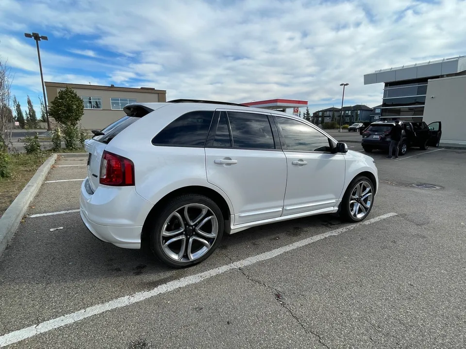 Ford Edge 2013 photo 3
