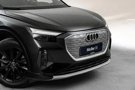 Audi Q4 E-Tron 2023 photo 3