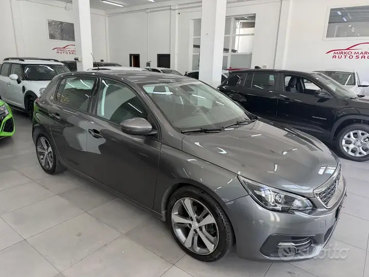 Peugeot 308 2019 photo 4