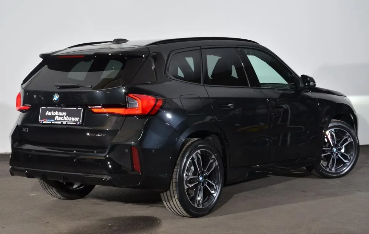 BMW X1 2026 photo 2