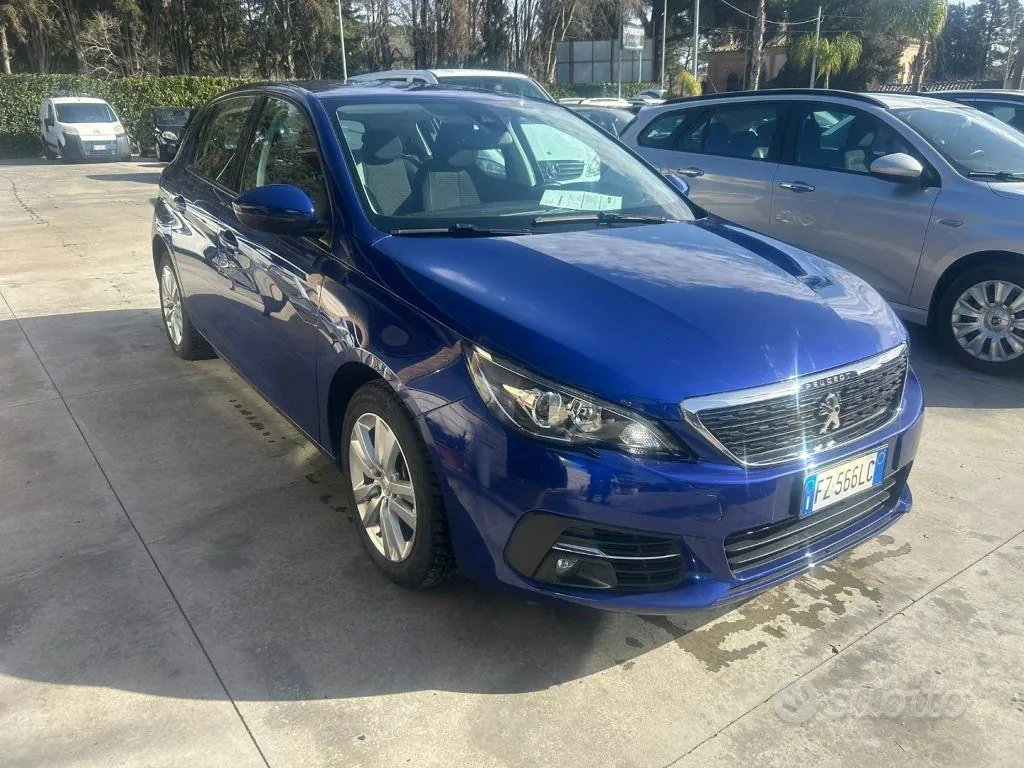 Peugeot 308 2019 photo 4