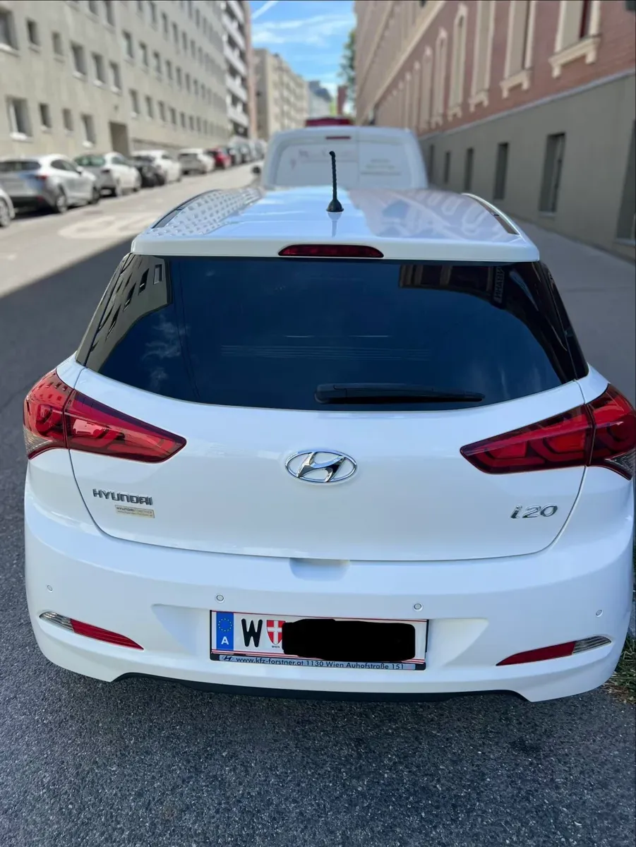 Hyundai I20 2018 photo 2