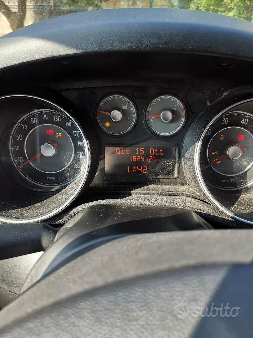 Fiat Punto Evo 2010 photo 5