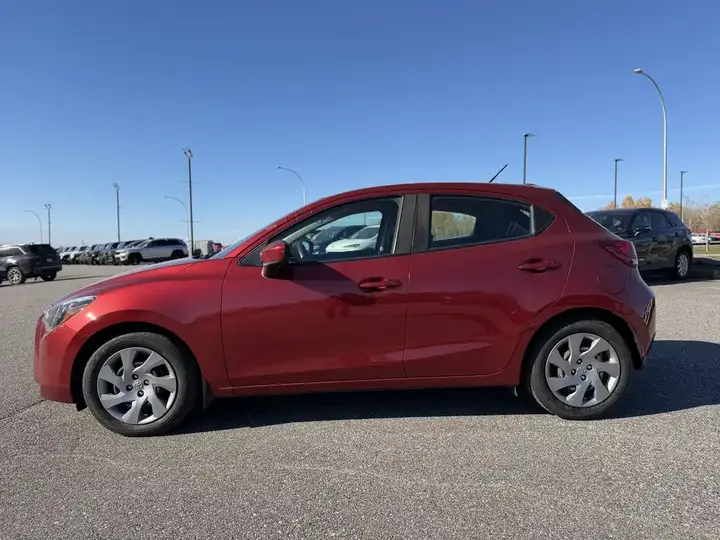 Toyota Yaris Hatchback 2020 photo 5