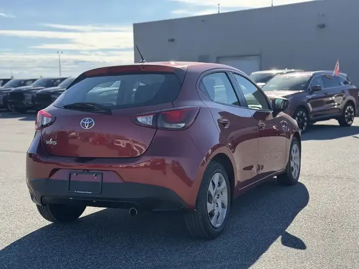 Toyota Yaris Hatchback 2020 photo 2