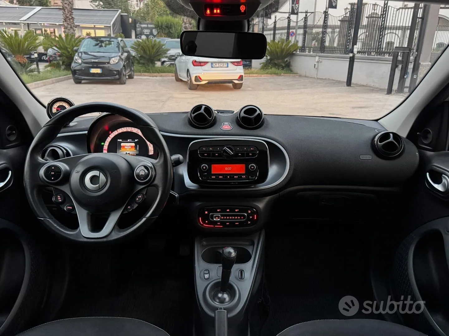 Smart Forfour 2019 photo 2