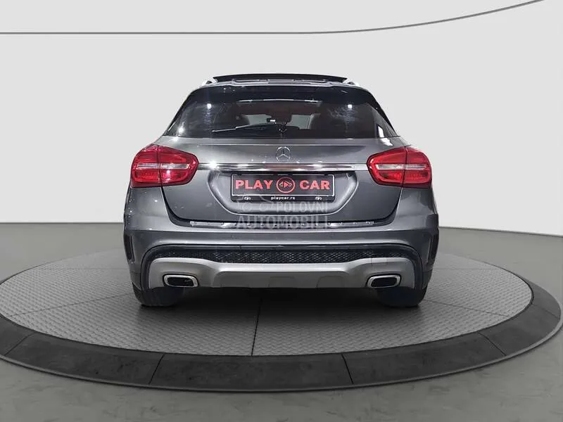 Mercedes-Benz Gla 180 2015 photo 3
