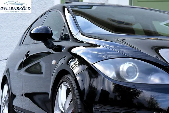 Seat Leon 2012 photo 2
