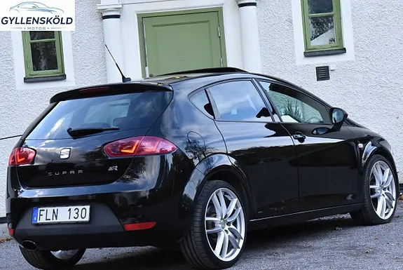Seat Leon 2012 photo 5