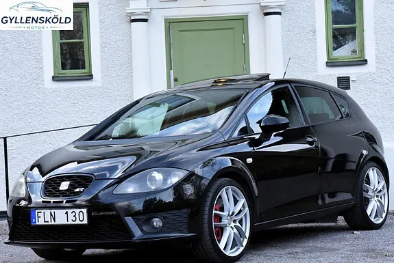 Seat Leon 2012 photo 4