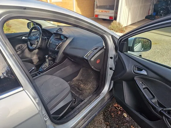 Ford Focus 2015 photo 4