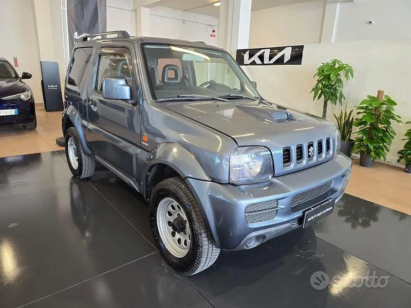 Suzuki Jimny 2008 photo 3