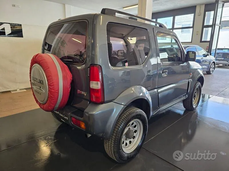 Suzuki Jimny 2008 photo 4