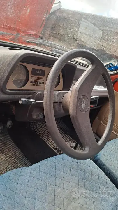 Ford Fiesta 1980 photo 3