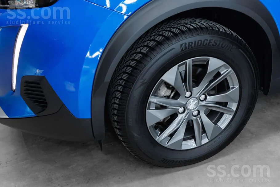 Peugeot 2008 2021 photo 4
