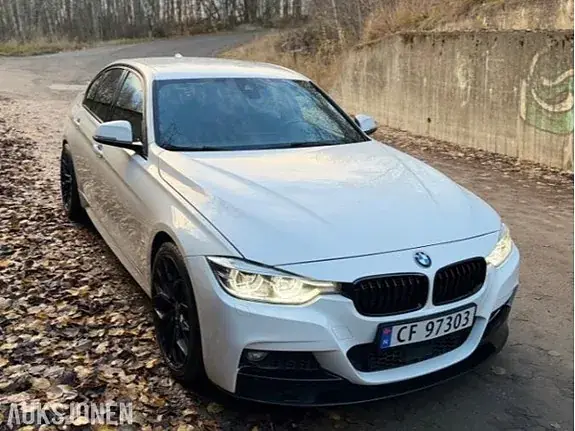 BMW 330E 2017 photo 3