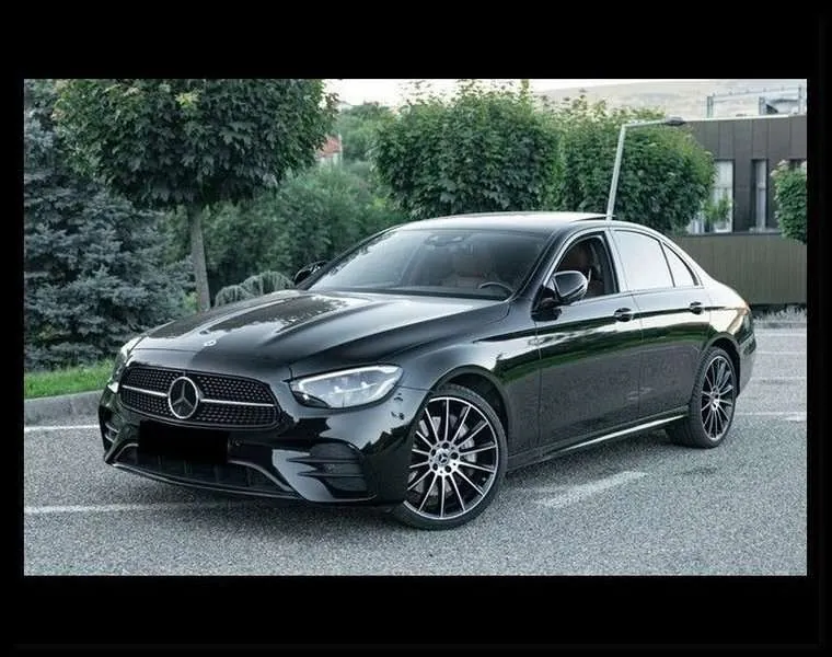 Mercedes-Benz E 220 D 2023 photo 2