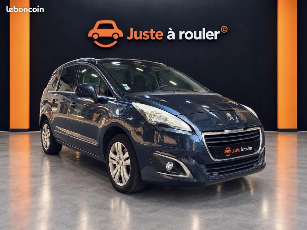 Peugeot 5008 2015 photo 2