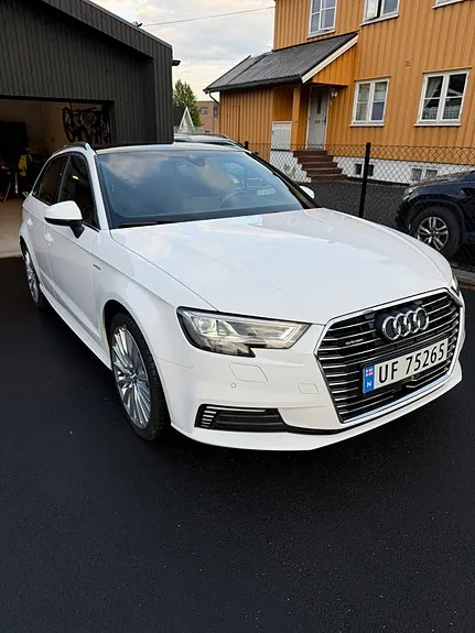 Audi E-Tron 2017 photo 2