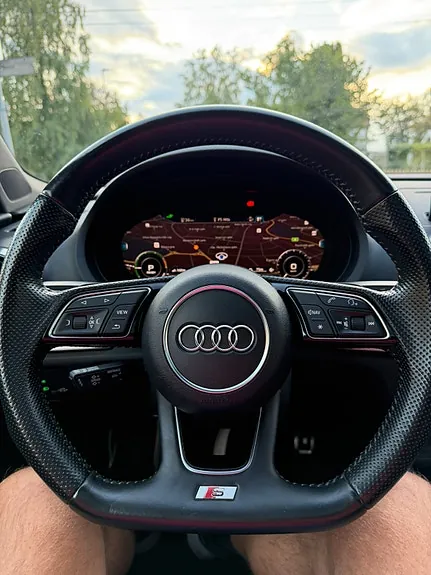 Audi E-Tron 2017 photo 5