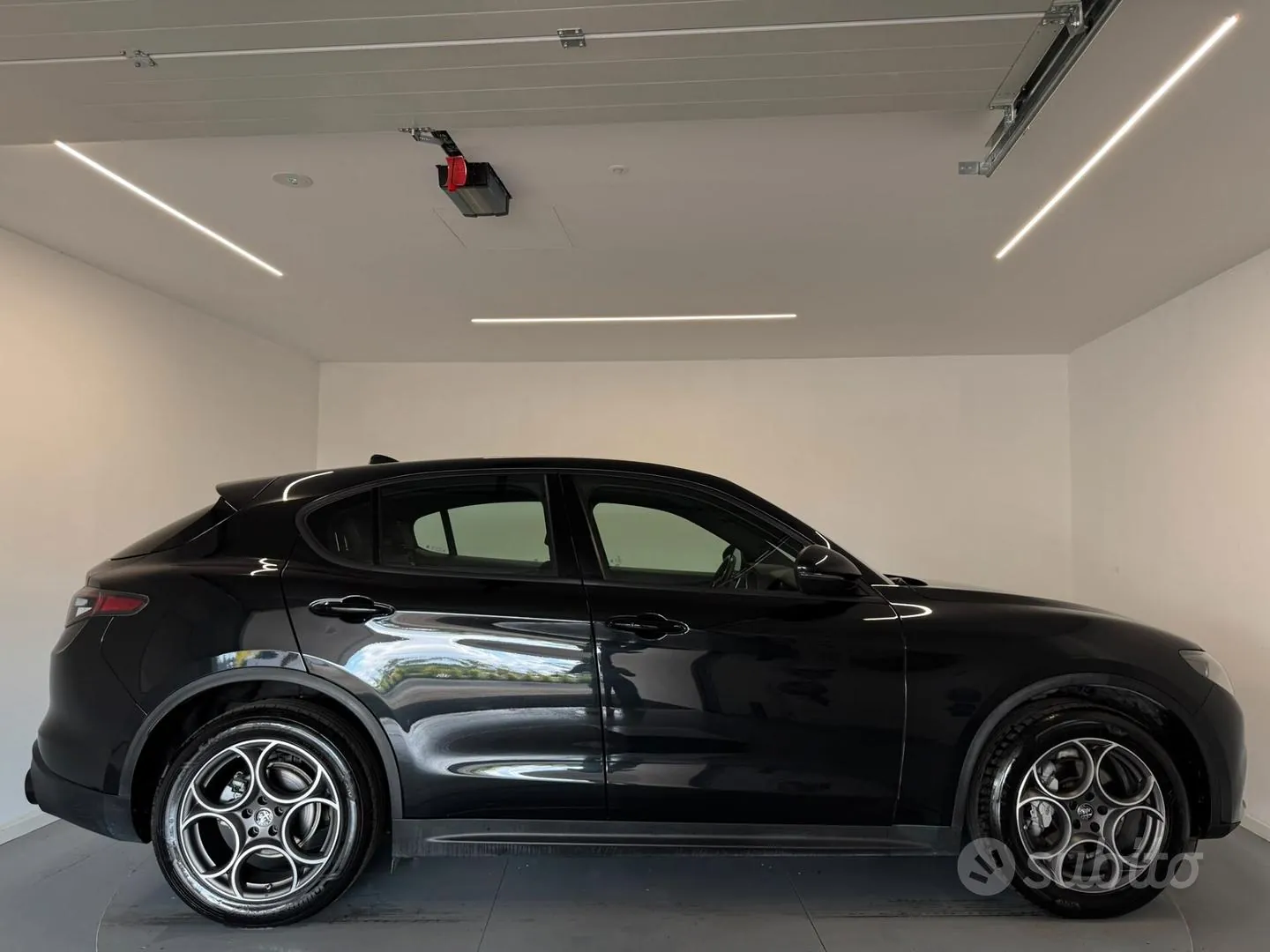 Alfa Romeo Stelvio 2023 photo 4