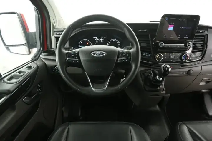 Ford Transit Custom 2023 photo 2