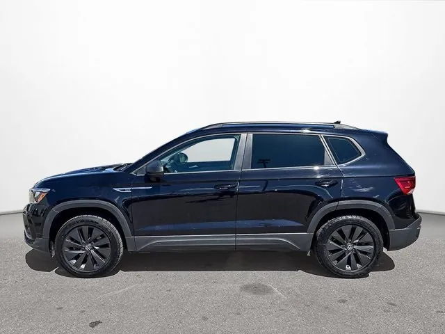 Volkswagen Taos 2022 photo 2