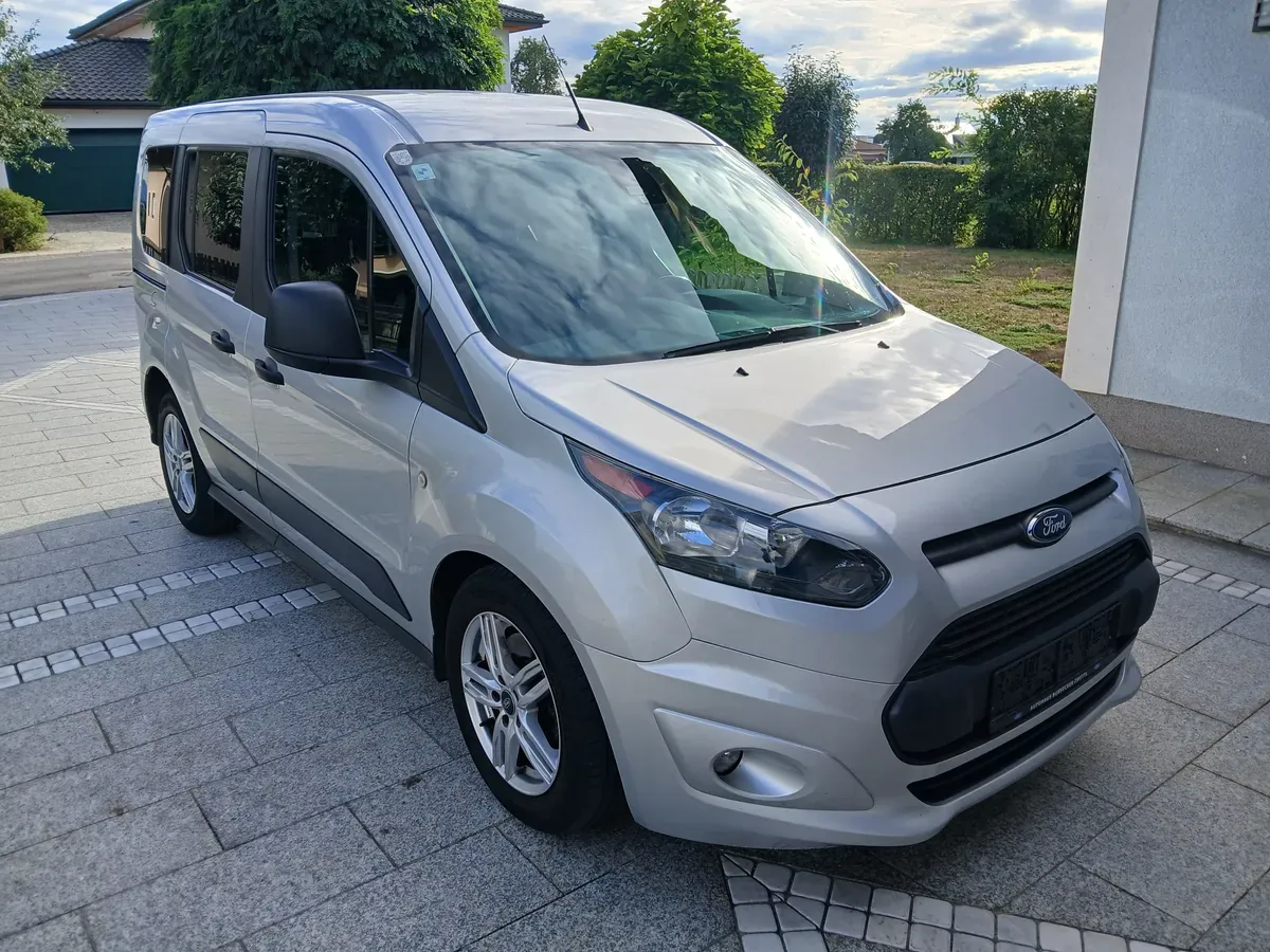 Ford Tourneo Connect 2017 photo 3