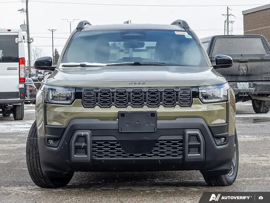 Jeep Cherokee 2026 photo 2