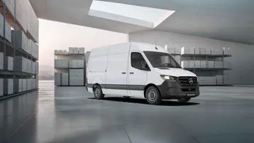 Mercedes-Benz Sprinter 2026 photo 2