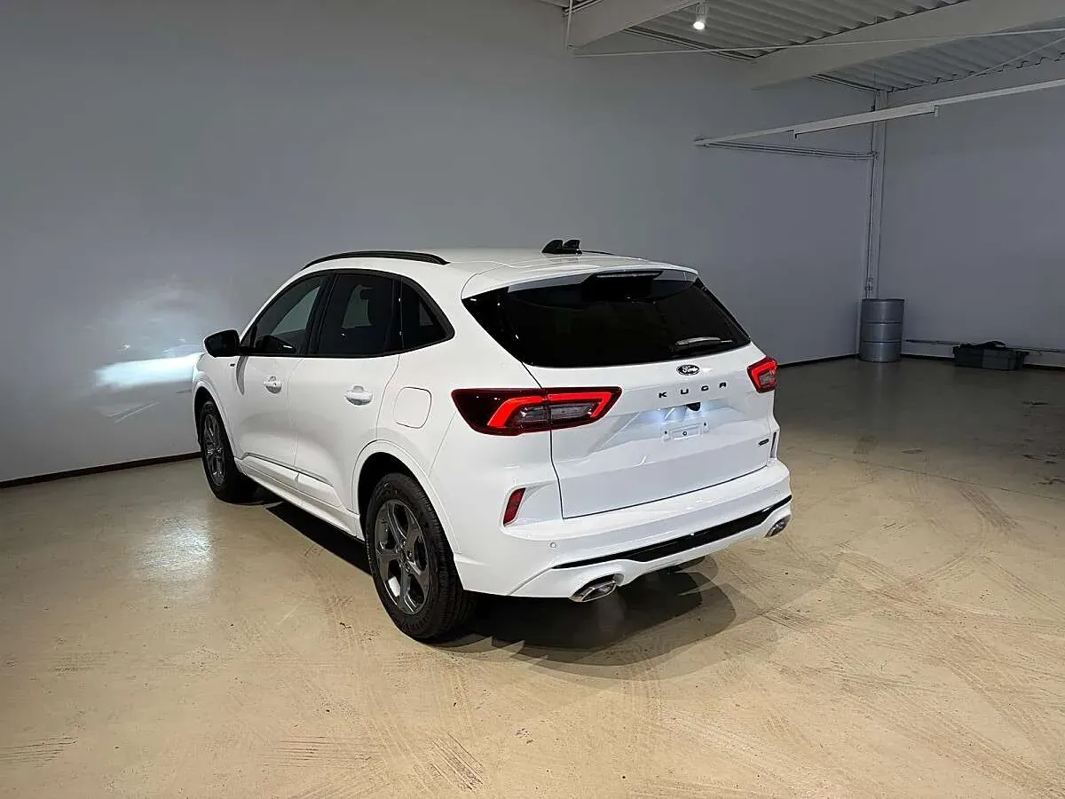 Ford Kuga photo 3