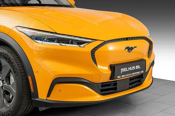 Ford Mustang Mach-E 2022 photo 3