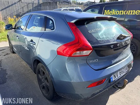 Volvo V40 2013 photo 5