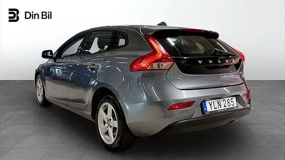Volvo V40 2017 photo 3