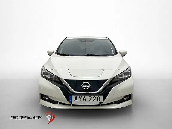 Nissan Leaf 2020 photo 2