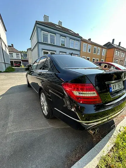 Mercedes-Benz C180 2011 photo 5