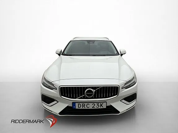Volvo V60 2023 photo 2