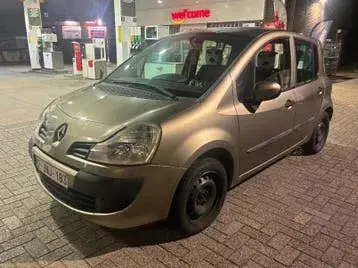 Renault Modus 2009 photo 3