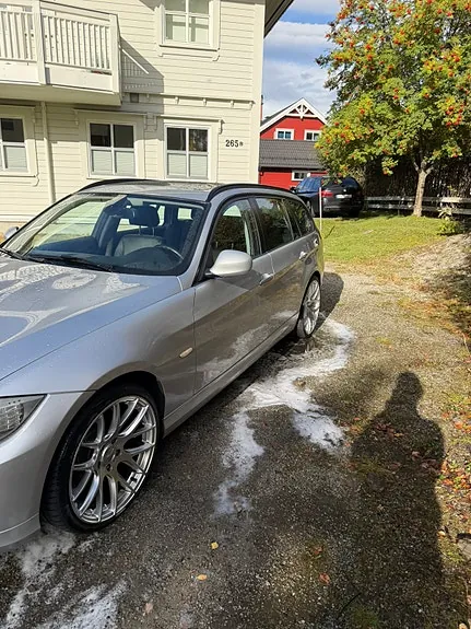BMW 320D 2012 photo 2