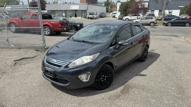 Ford Fiesta 2011 photo 3