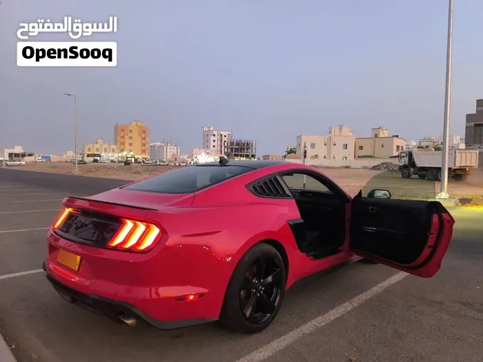 Ford Mustang 2021 photo 4
