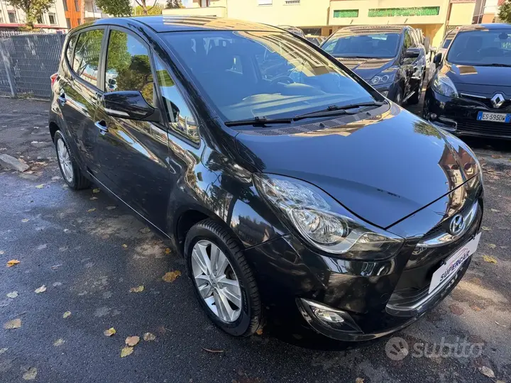Hyundai Ix20 2011 photo 2