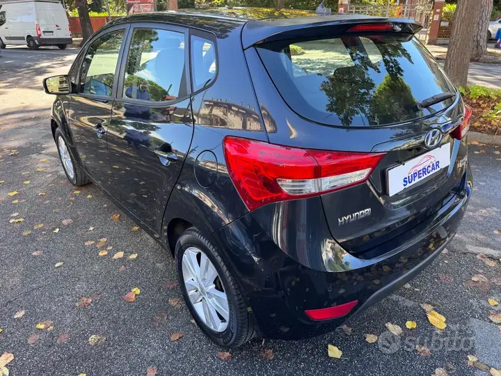 Hyundai Ix20 2011 photo 5