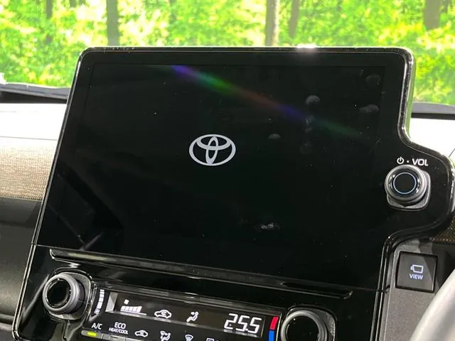 Toyota Sienna Hybrid Z 2024 photo 3