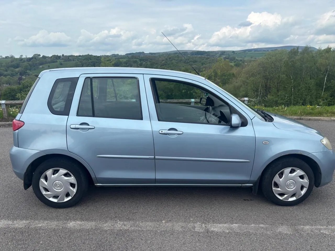 Mazda Mazda2