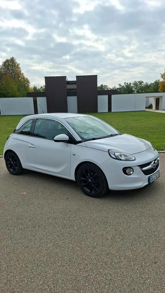 Opel Adam