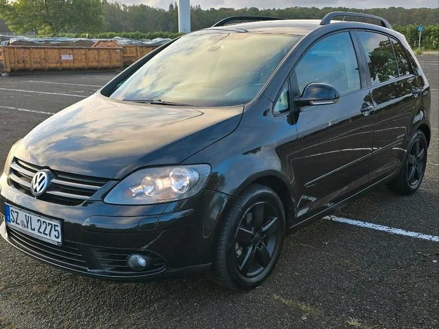 Volkswagen Golf Plus United