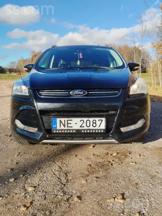 Ford Kuga 2013 photo 3